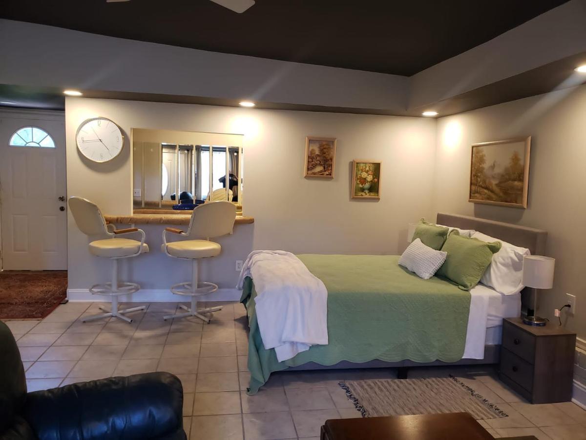 Bright & Spacious Studio Close To Clt Airport Gastonia Exterior photo